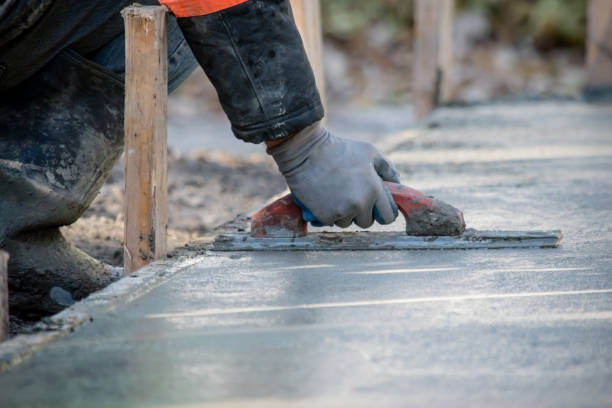 Best Concrete Pool Decks in East Bronson, FL